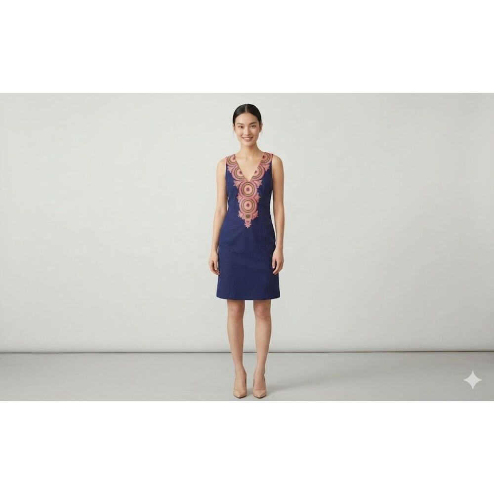 Lilly Pulitzer Embroidered Navy Medallion Janie Shift Dress 00 Preppy Coastal
